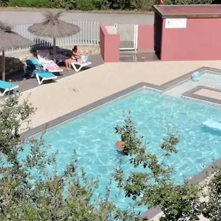 Campingplatz Zecamping 4 Etoiles Dog Friendly Equitation Espace Aquatique 4*