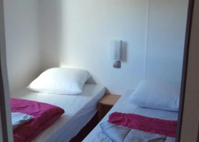 Кемпинг Zecamping 4 Dog Friendly Equitation Espace Aquatique 4*