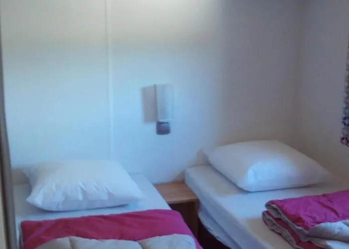 Кемпинг Zecamping 4 Dog Friendly Equitation Espace Aquatique